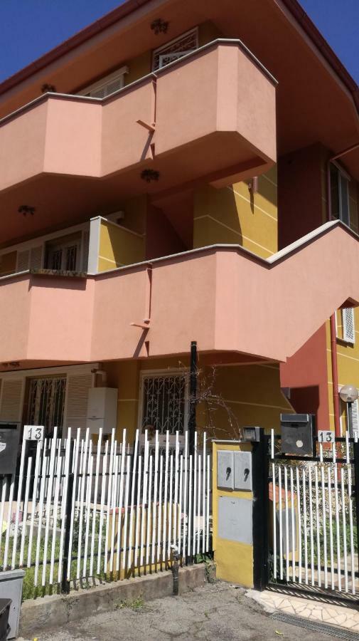 Un'Oasi Di Pace In Centro Apartment San Severo Exterior photo