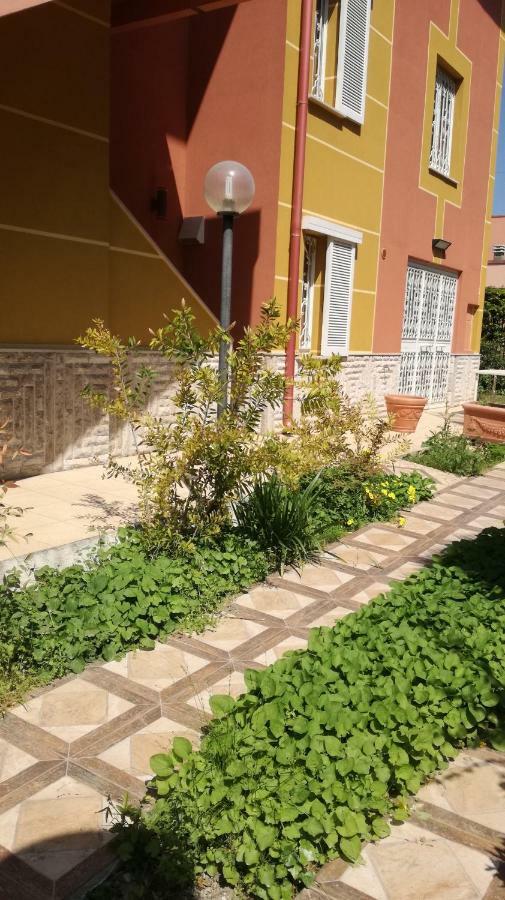 Un'Oasi Di Pace In Centro Apartment San Severo Exterior photo